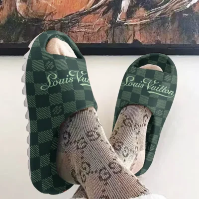LV |  Unisex Cloud Slides LYA26032515