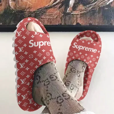 LV |  Unisex Cloud Slides LYA26032513