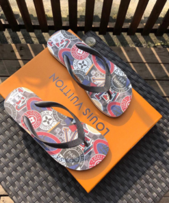 LV | Limited Edition Flip-Flops LYA04042534