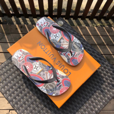 LV | Limited Edition Flip-Flops LYA04042534
