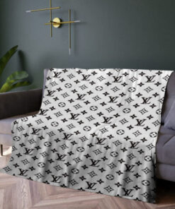 LV | PREMIUM FLEECE BLANKET LYA26032525