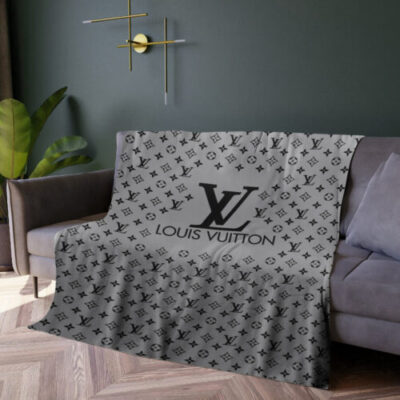 LV | PREMIUM FLEECE BLANKET LYA26032516