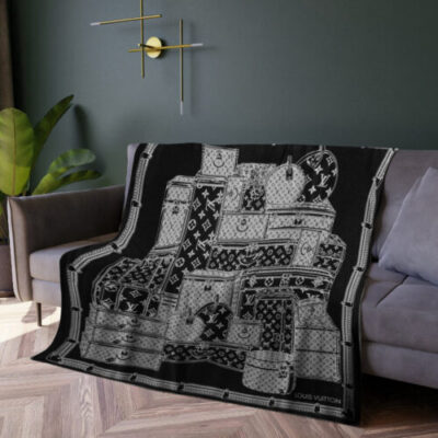 LV | PREMIUM FLEECE BLANKET LYA26032511