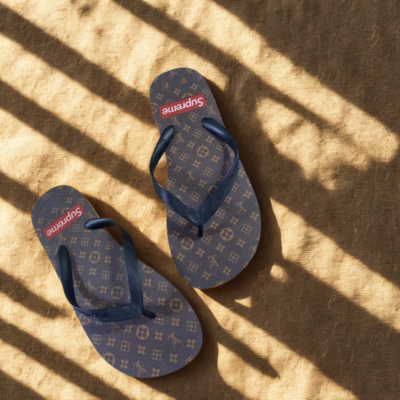 LV | Limited Edition Flip-Flops LYA04042527
