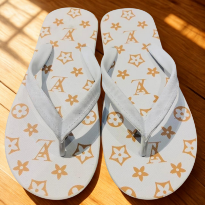 LV | Limited Edition Flip-Flops LYA04042515