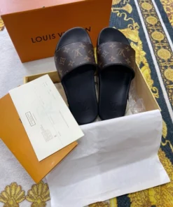 LV | Slippers Unisex 01205