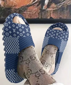 LV |  Unisex Cloud Slides LYA26032508