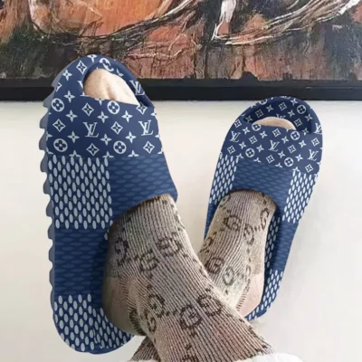 LV |  Unisex Cloud Slides LYA26032508
