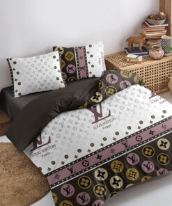 LV | Premium 3Pcs Bedding Set 3BS73-LV-HYT-TT-24062505 - Queen (90"×90")