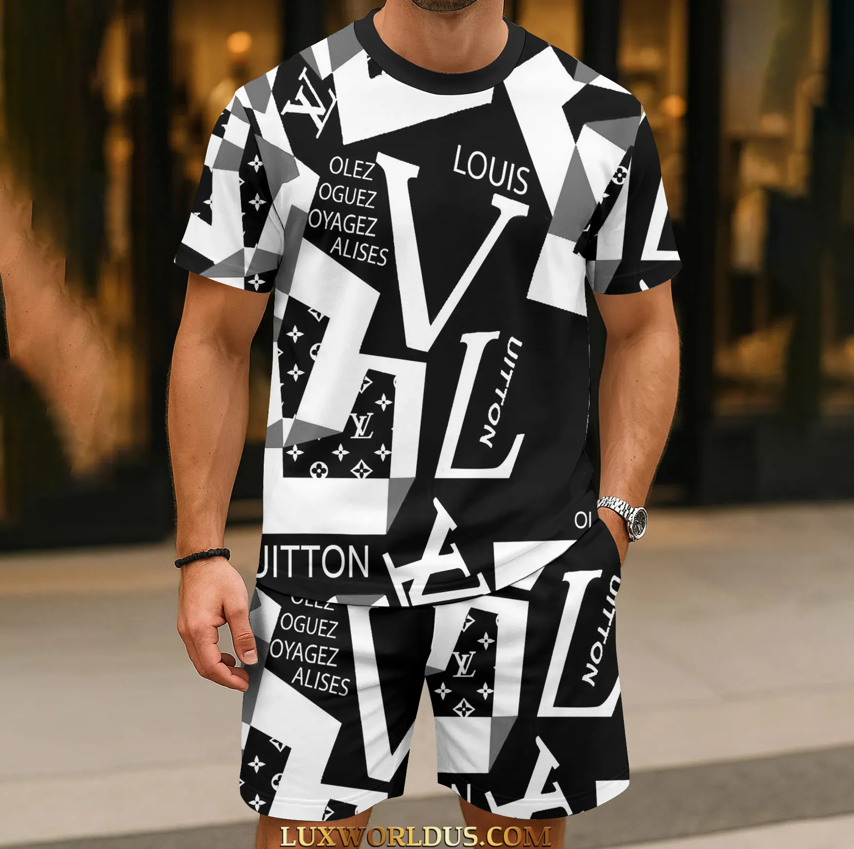 Louis Vuitton |  Limited Edition T-Shirt & Shorts Set 2025 TD1 21-29/06