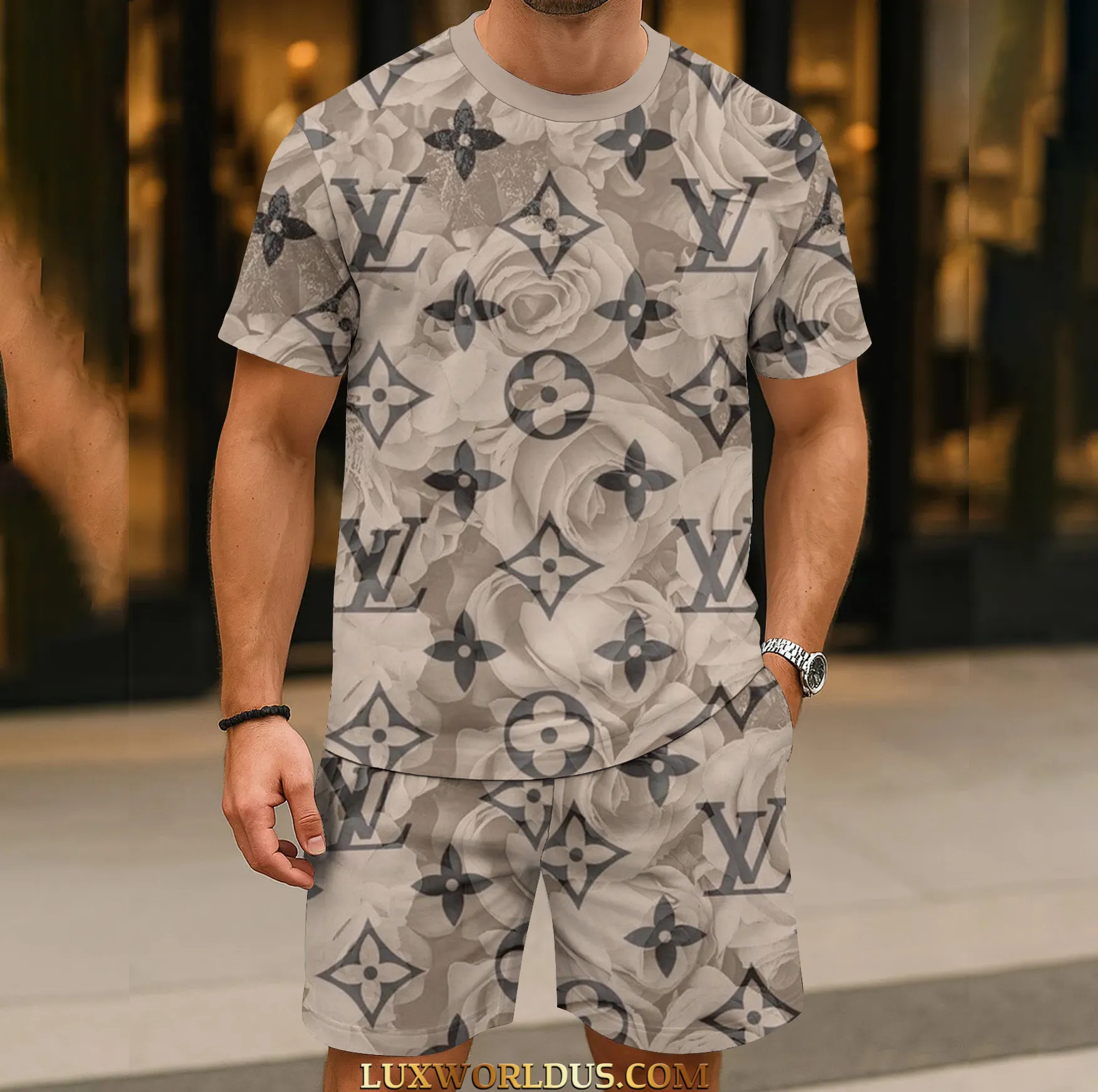 Louis Vuitton |  Limited Edition T-Shirt & Shorts Set 2025 TD22 21-29/06