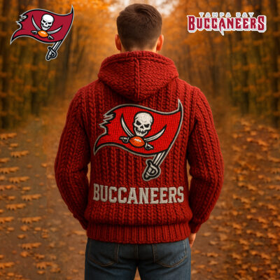 Tampa Bay Buccaneers | Premium NFL Autumn Hoodie - S