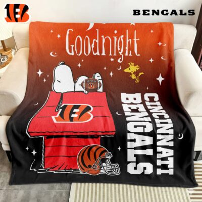 Cincinnati Bengals | Premium NFL Snoopy Fan Blanket
