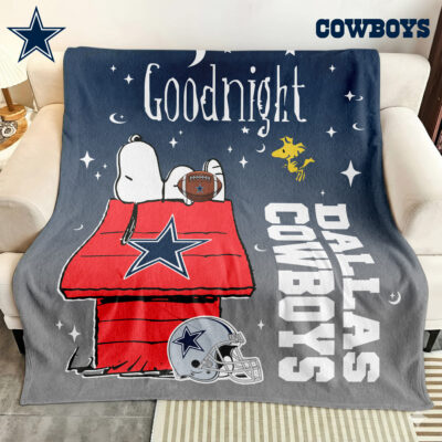 Dallas Cowboys | Premium NFL Snoopy Fan Blanket - 30 x 40inch