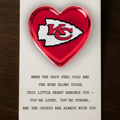 Kansas City Chiefs | Premium NFL Pocket Hug