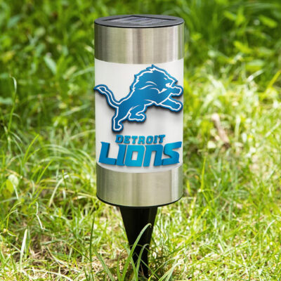 Detroit Lions | NFL Waterproof Solar Garden Light