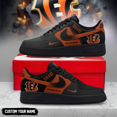 Cincinnati Bengals | Premium NFL Black in Black AF1