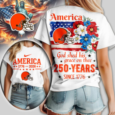 Cleveland Browns | Premium NFL America God Shed His Grace On Thee Women Shirt