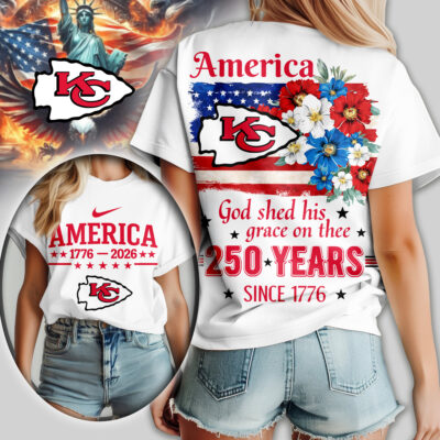 Kansas City Chiefs | Premium NFL America God Shed His Grace On Thee Women Shirt